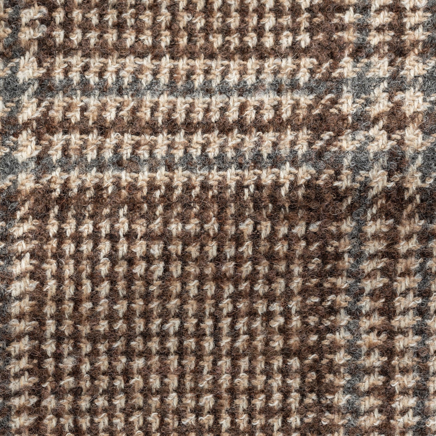 Brown-grey wool-alpaca