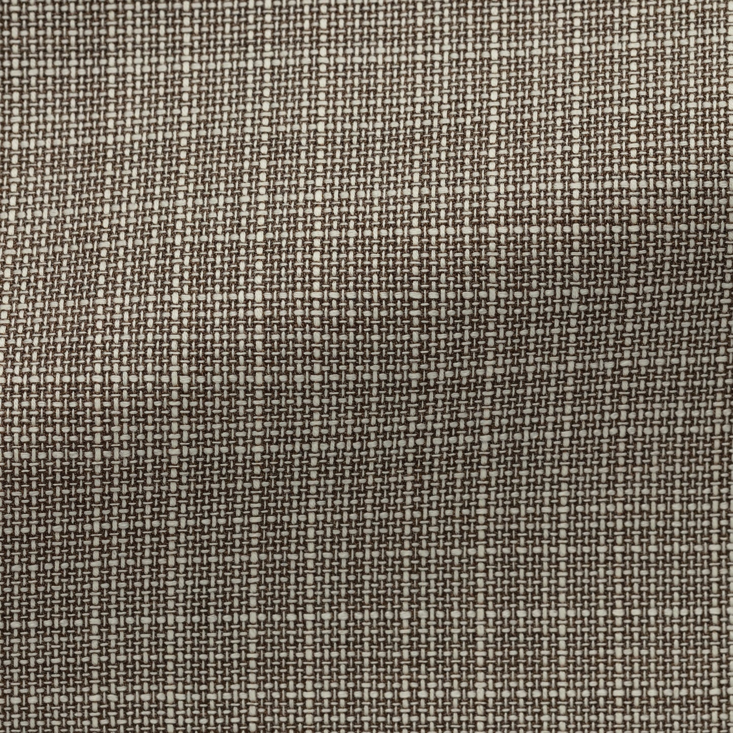 Brown-white wool