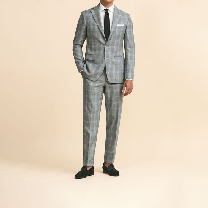Light grey wool