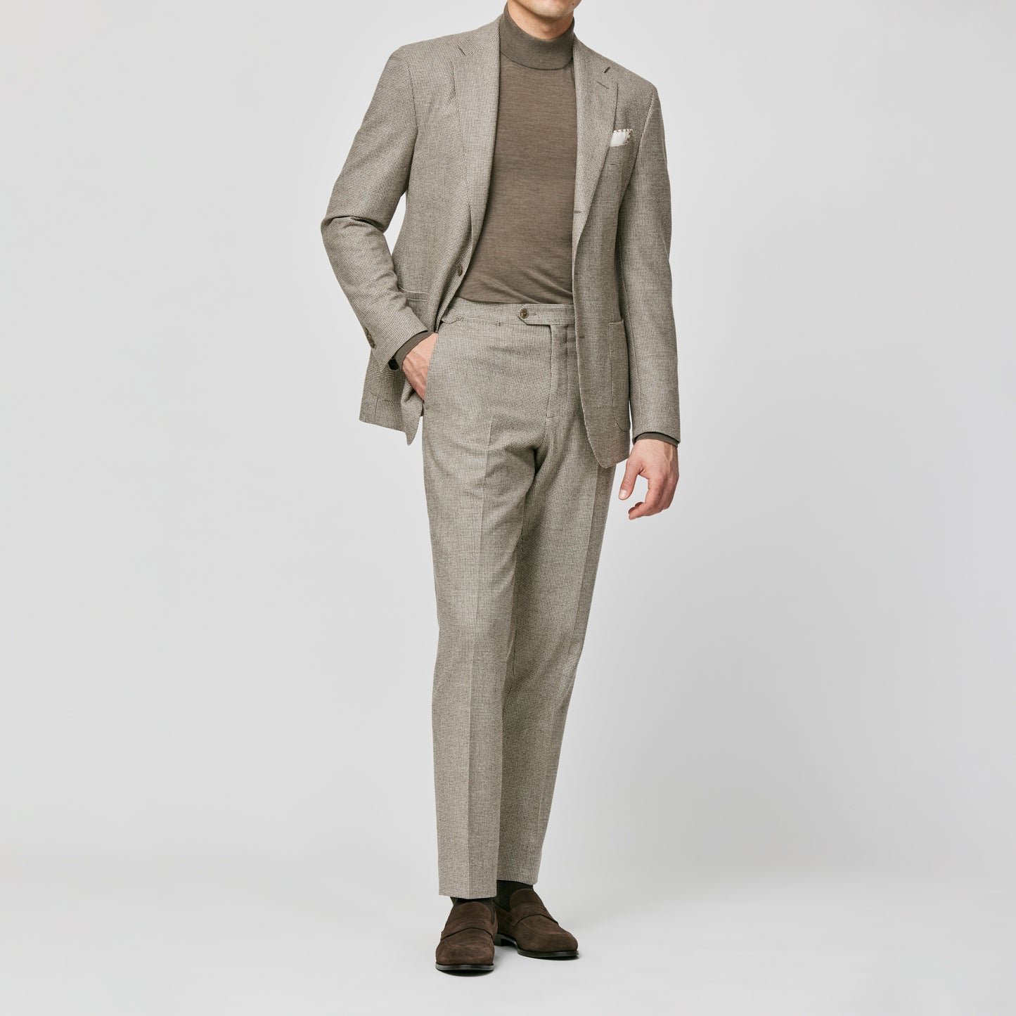 Taupe-ivory wool