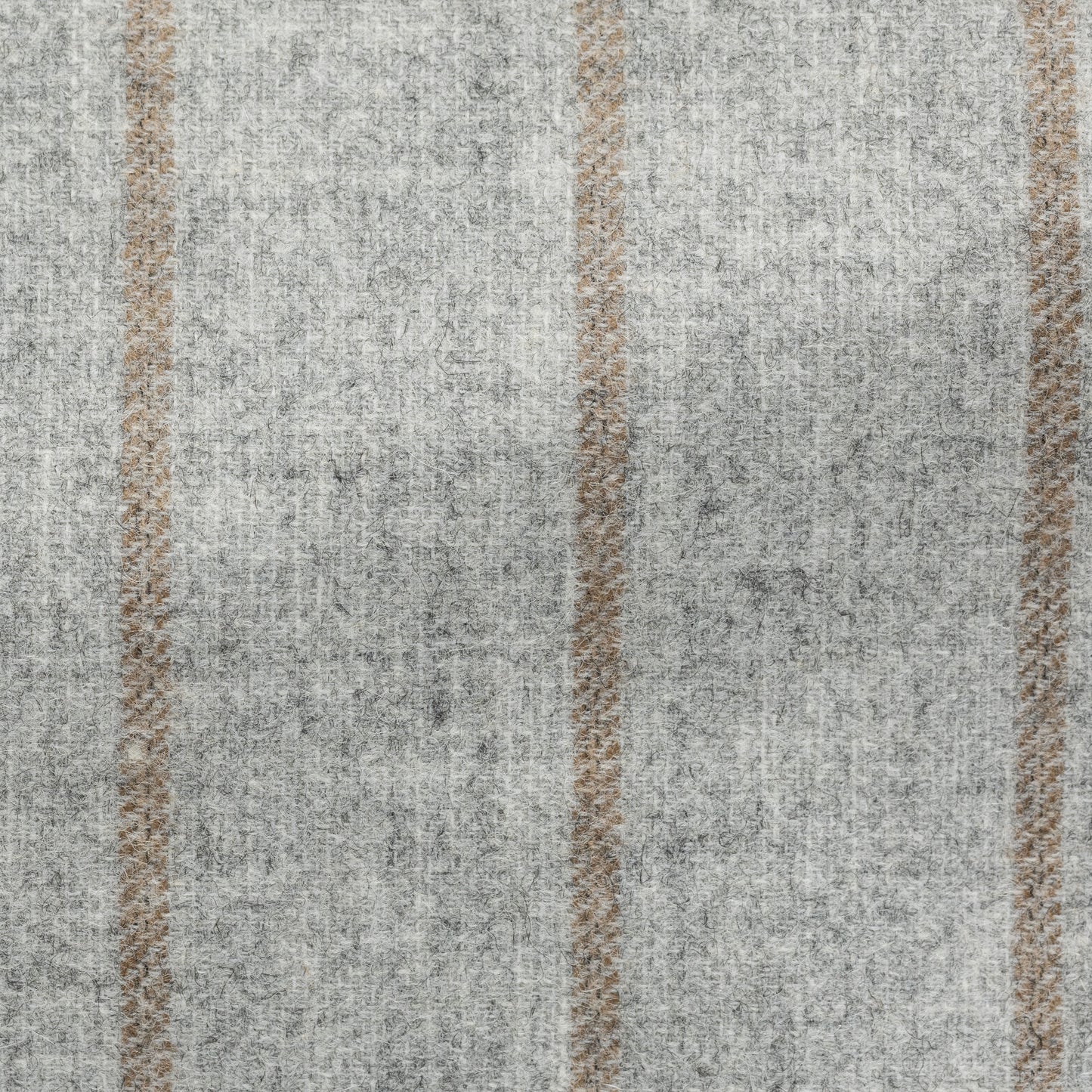 Stone grey alpaca wool
