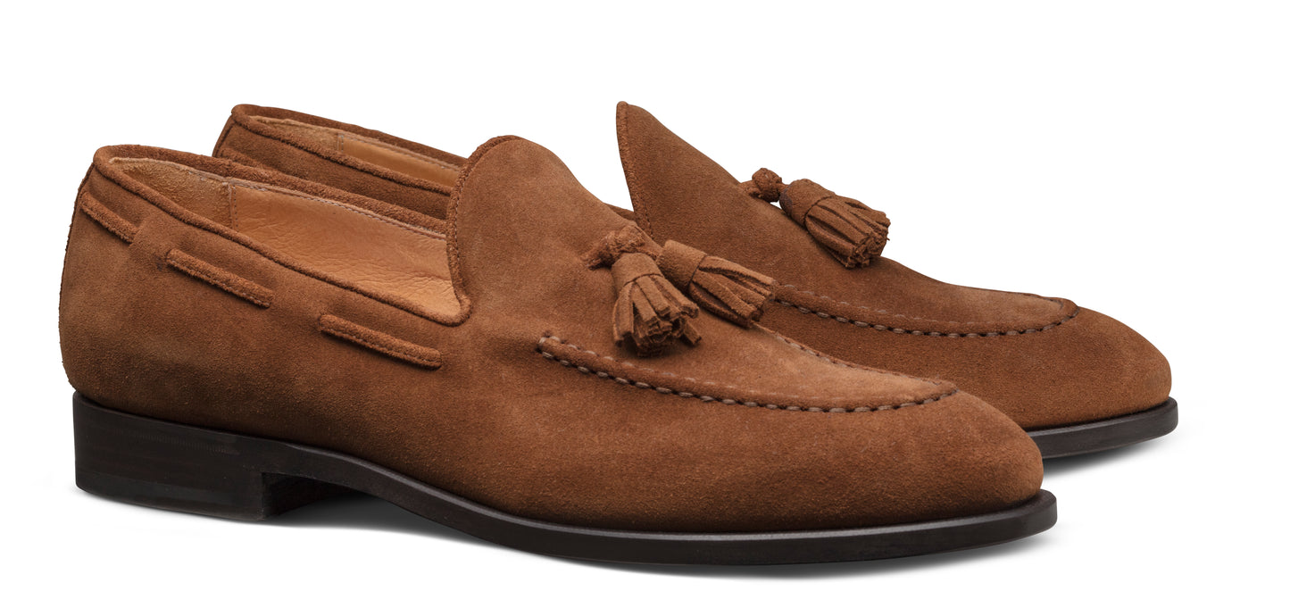 Tassel loafer